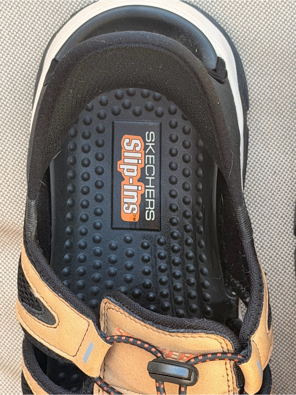 Slip-ins Relaxed Fit: Tresmen - Norvick sandals in a tan size 11